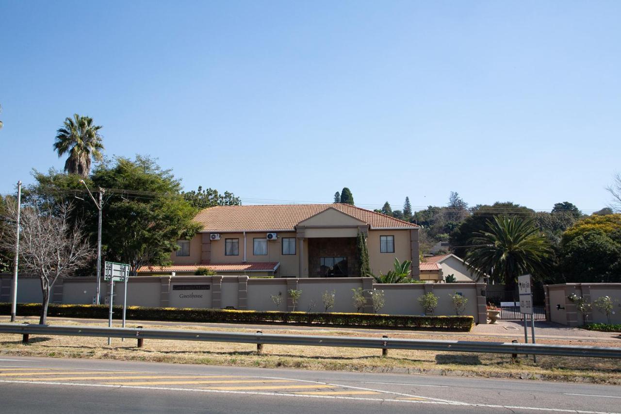 Constantia Manor Guest House Pretoria Exterior photo