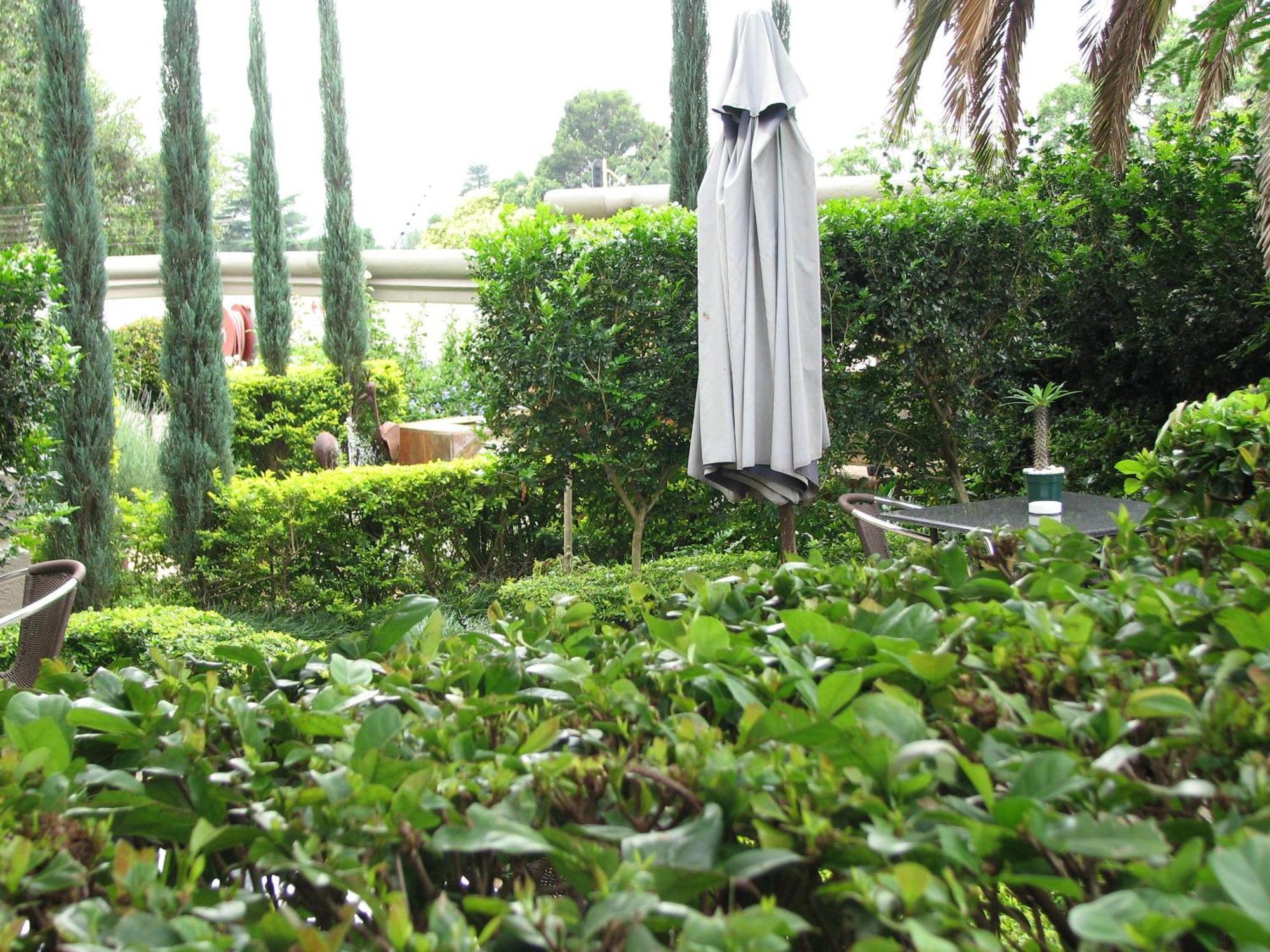 Constantia Manor Guest House Pretoria Exterior photo