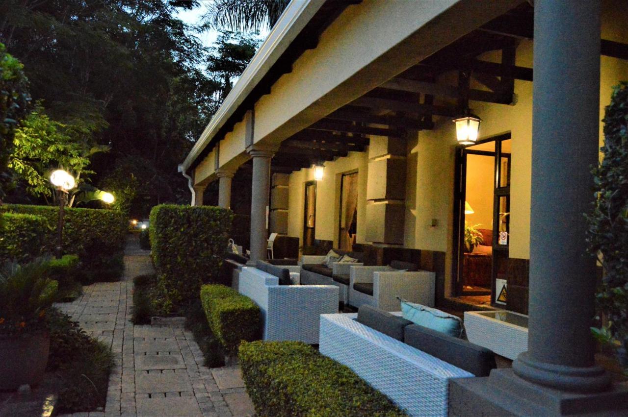 Constantia Manor Guest House Pretoria Exterior photo